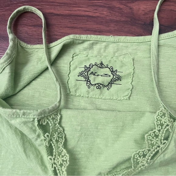 Vintage Womens Y2K Lime Green Boho Tank Cotton Lightweight Lace Summer Medium - Picture 5 of 5